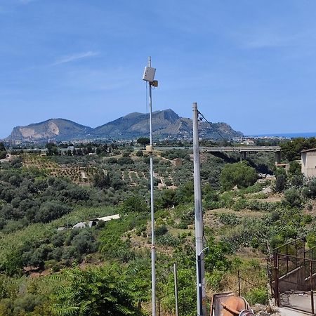 Panoramico Wifi Tv Centro Storico Apartment Casteldaccia Exterior photo